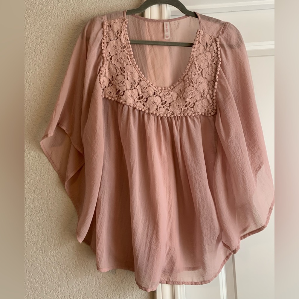 XHILARATION Blush Tunic with Lace Detail